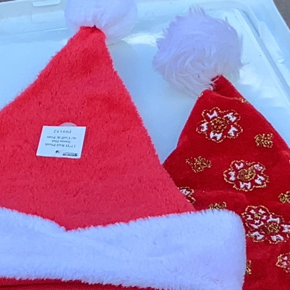 Holiday Santa hats 2+1 bonus hat and medium plush stocking NEW - Picture 4 of 10